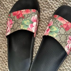 Gucci slides